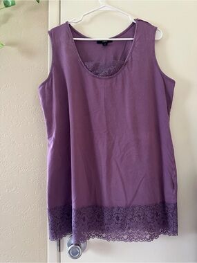 ellos Purple Lace-HemTank Size Large Scoop Neck